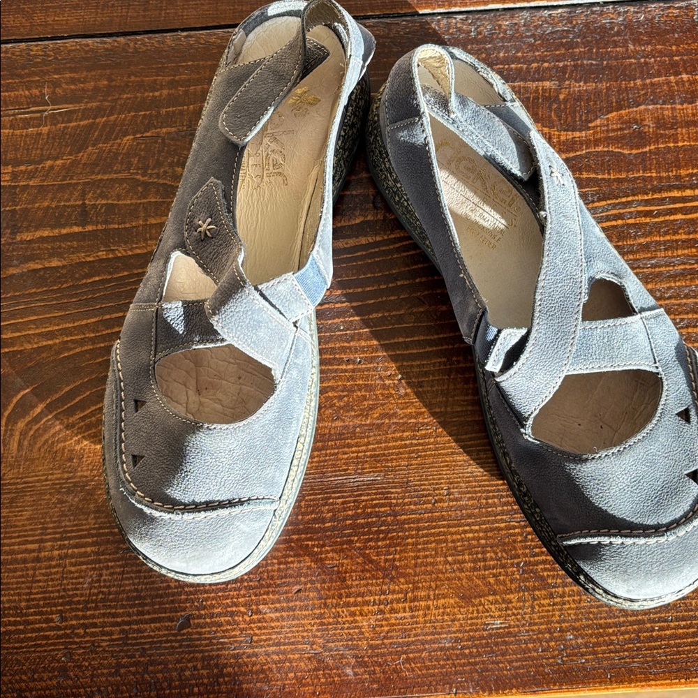 Reiser antistress comfort flat 40 (8.5-9)